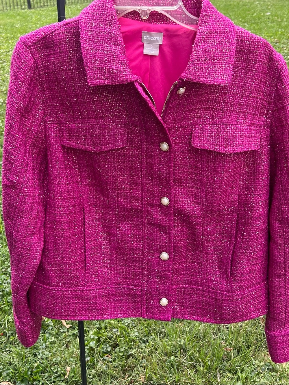 Chico's Fuchsia Tweed Blazer W/Pearl-Style Buttons and hidden zipper Size 12 US